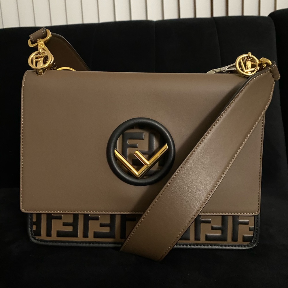 Fendi Kan I Leather Shoulder Bag